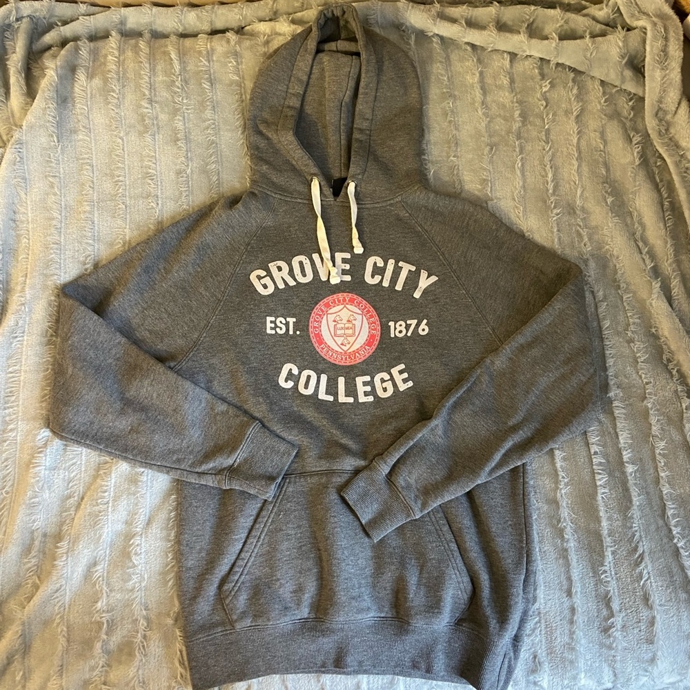 Grove City College Women’s Gray Sweatshirt Small